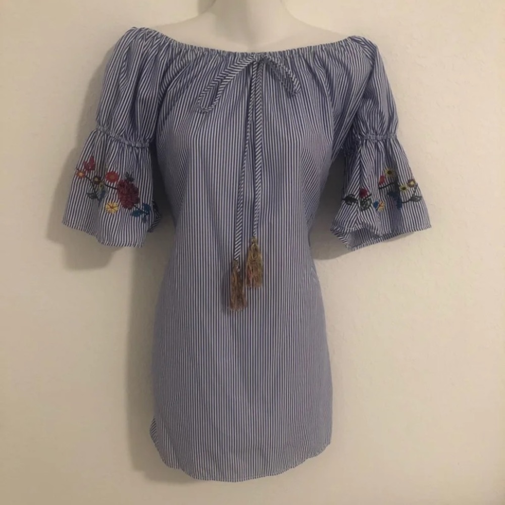 Pin stripe floral sleeve dress